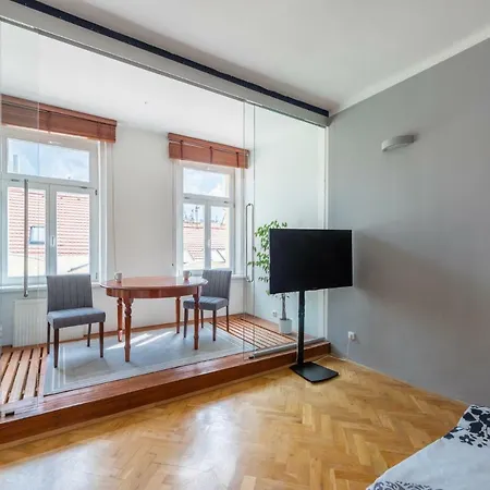 Apartament Modern Few Steps From Centre Praga
